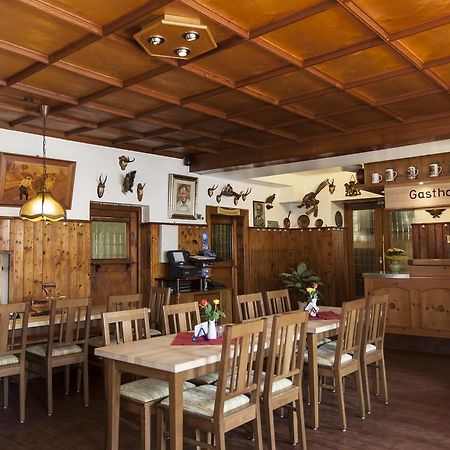 Готель Gasthof Stern Ґредінґ Екстер'єр фото