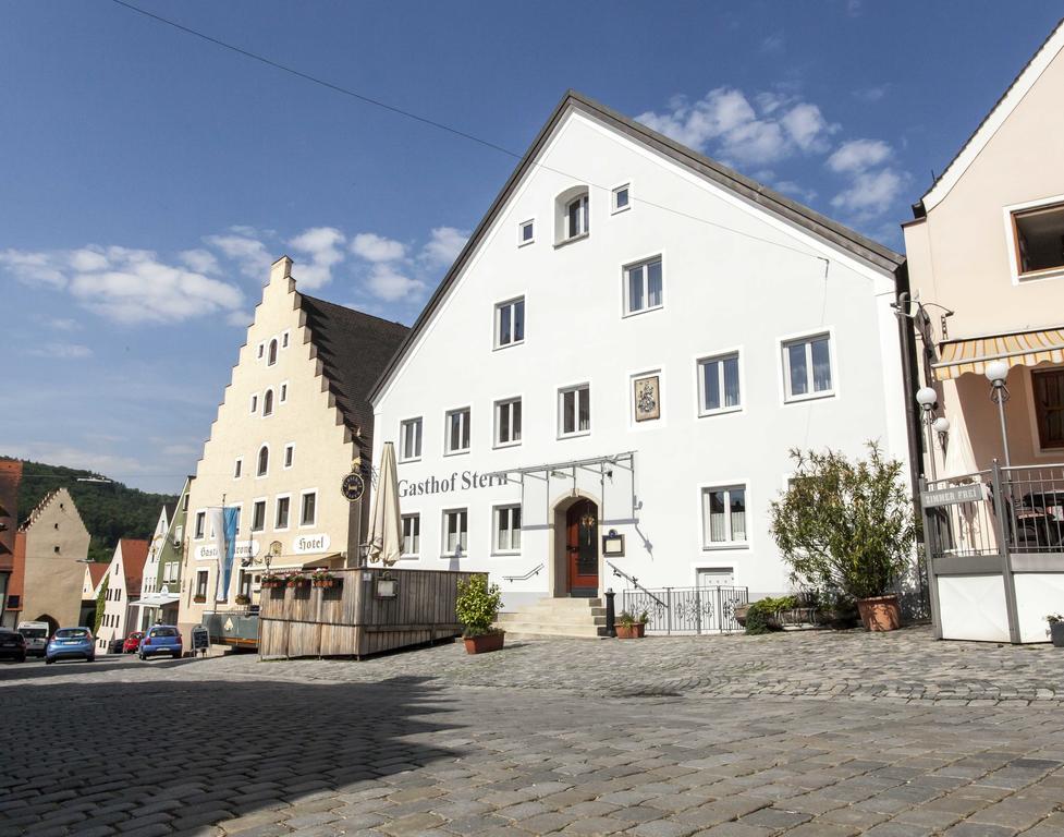 Готель Gasthof Stern Ґредінґ Екстер'єр фото