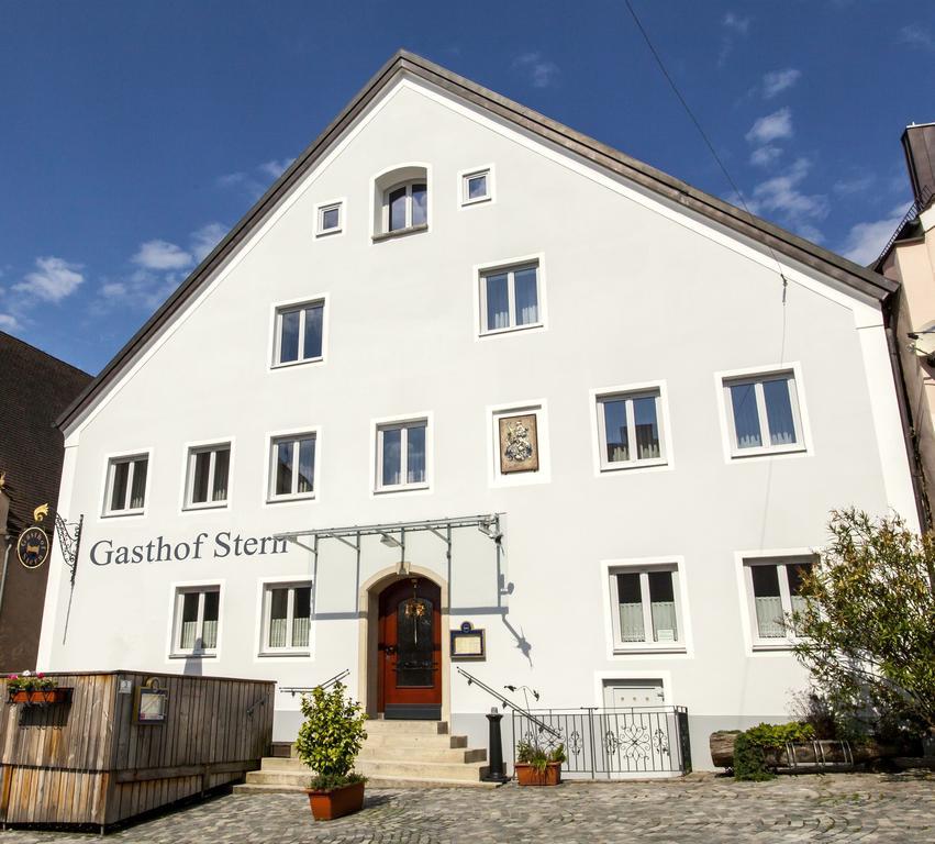 Готель Gasthof Stern Ґредінґ Екстер'єр фото
